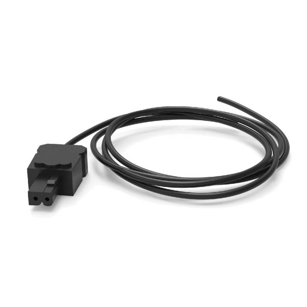 Ein schwarzes, aufgerolltes Ladekabel mit einem Stecker-Adapter an einem Ende, geeignet für elektronische Geräte.