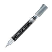 Ein schwarzer Pinselstift mit silberner Kappe und Spitze, mit der Aufschrift 
