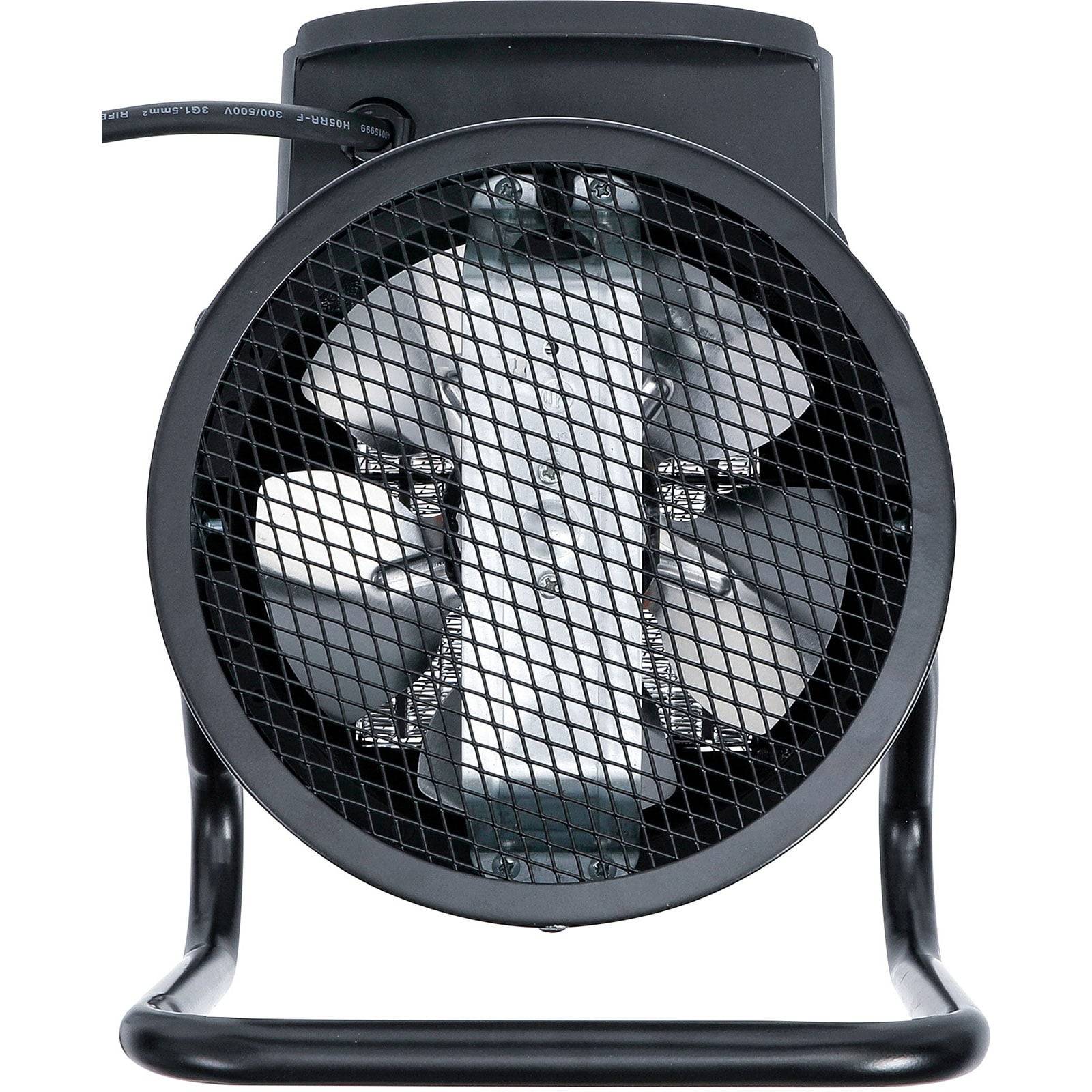 Ein tragbarer schwarzer Elektroheizer mit rundem Frontgitter und sichtbaren Lüfterblättern, der zum Wärmen kleiner Räume konzipiert ist.