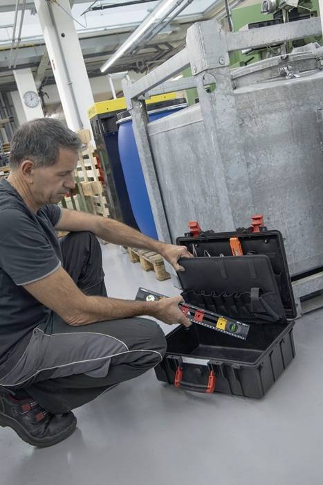 Werkzeugsortiment Basic Set L electric 45530 17-tlg.im Schutzkoffer WIHA