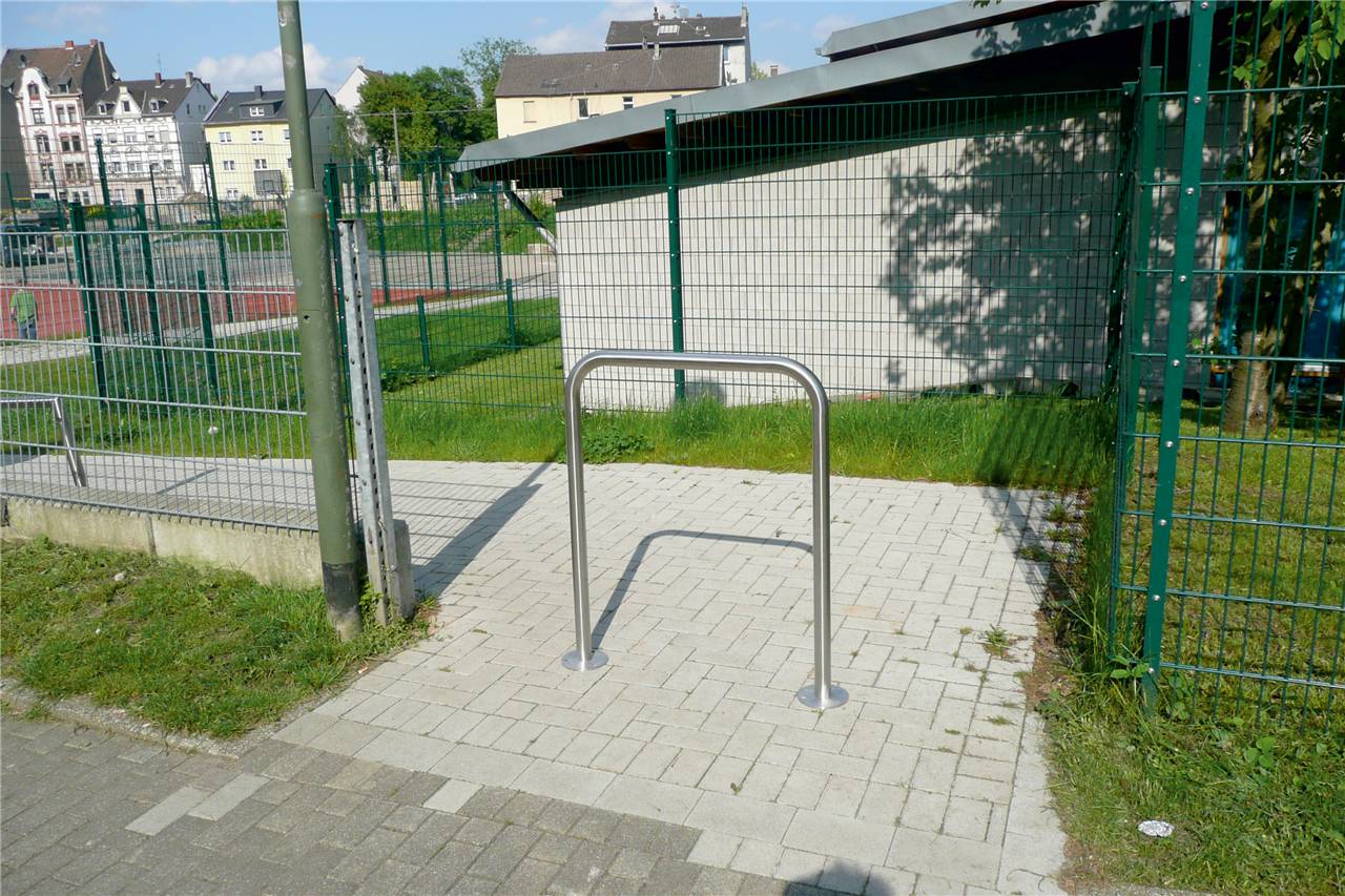 Schake 449_66P Edelstahlbügel Ø 48 mm für Dübelbefestigung Rundbügel mit Querholm Gesamtbreite 650 mm