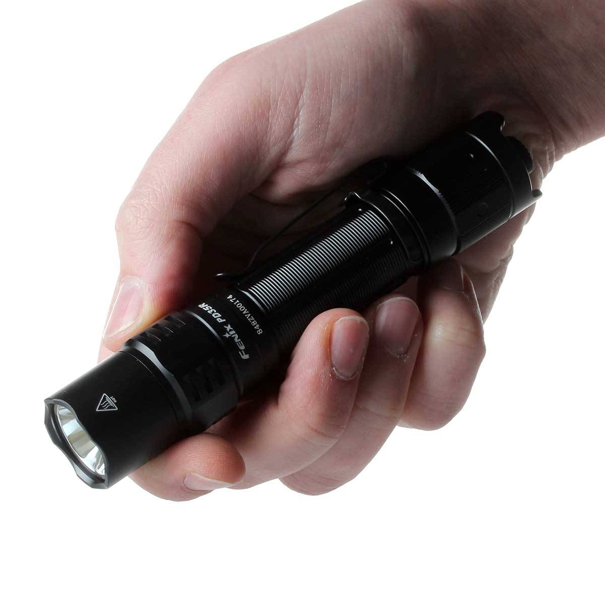 Fenix PD35R LED-Taschenlampe mit USB - Schwarz