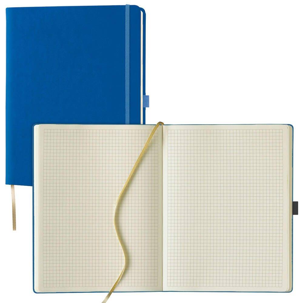Blaues Hardcover-Notizbuch, eines geschlossen und eines offen mit Millimeterpapier und Lesezeichenband, zum Schreiben oder Zeichnen verwendet.