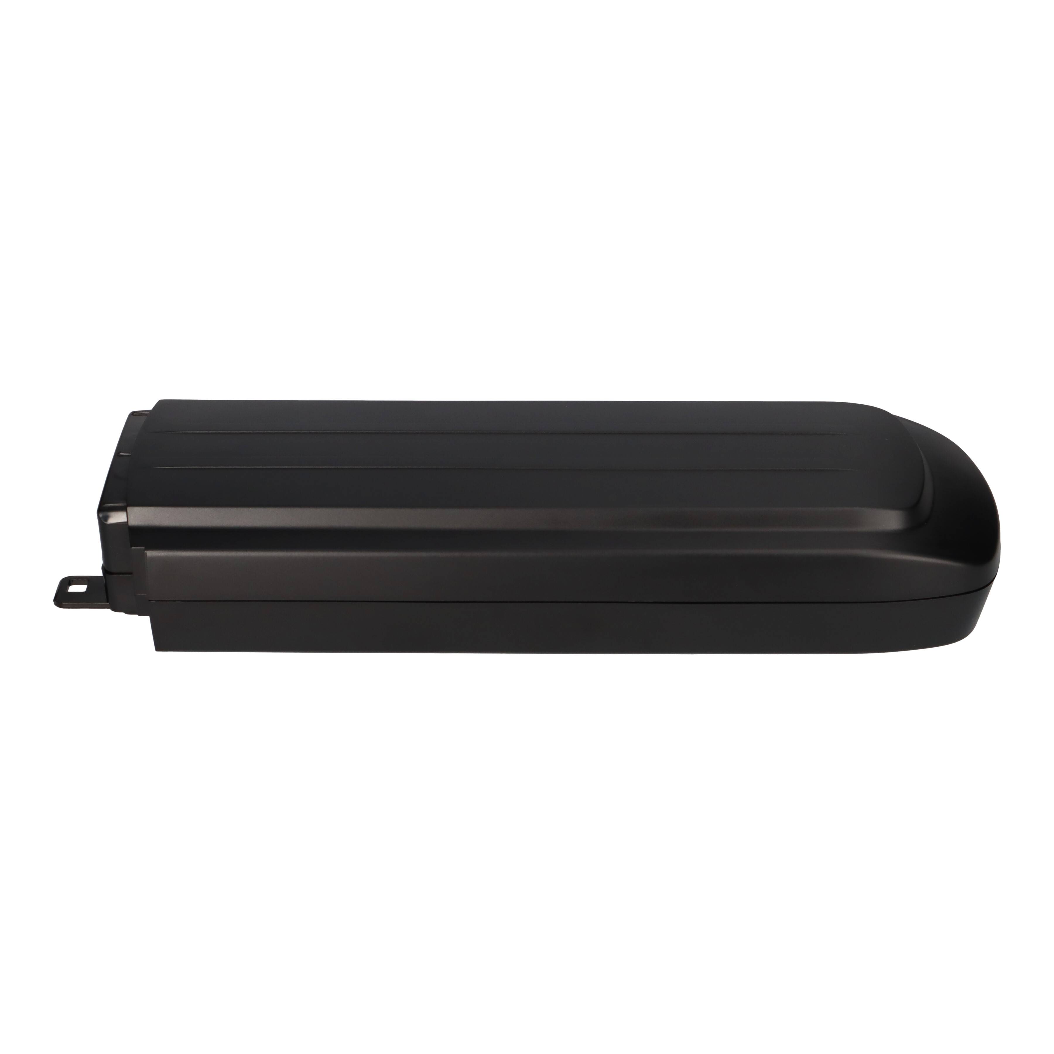 Schwarzes hartschaliges Batteriepack oder Gehäuse in Seitenansicht auf weißem Hintergrund.
