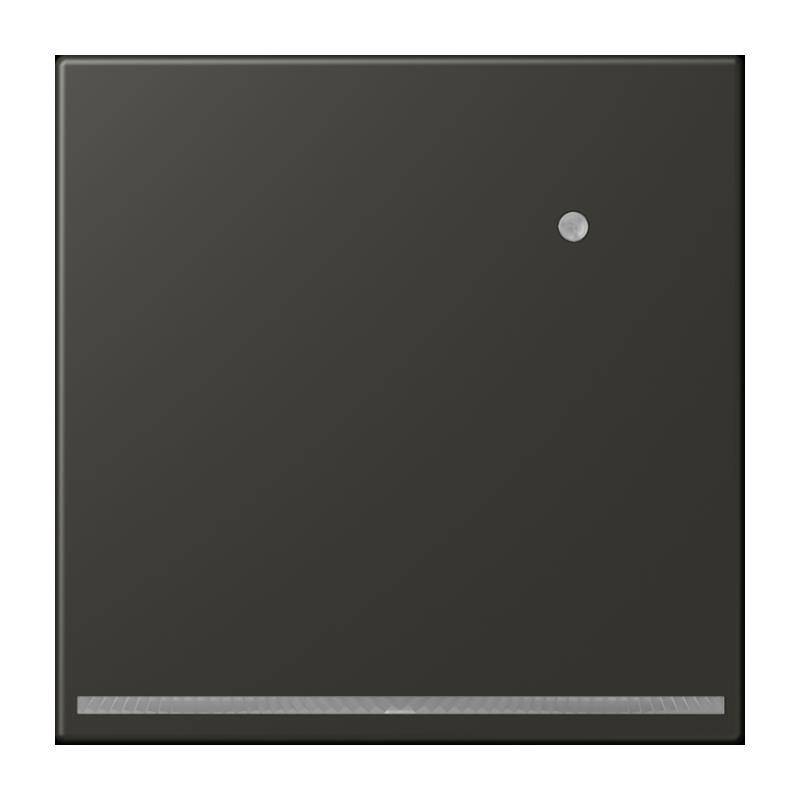Ein schwarzes quadratisches Panel mit einem kleinen kreisförmigen Knopf und einer dezenten horizontalen Linie am unteren Rand, möglicherweise ein minimalistisches Designelement.