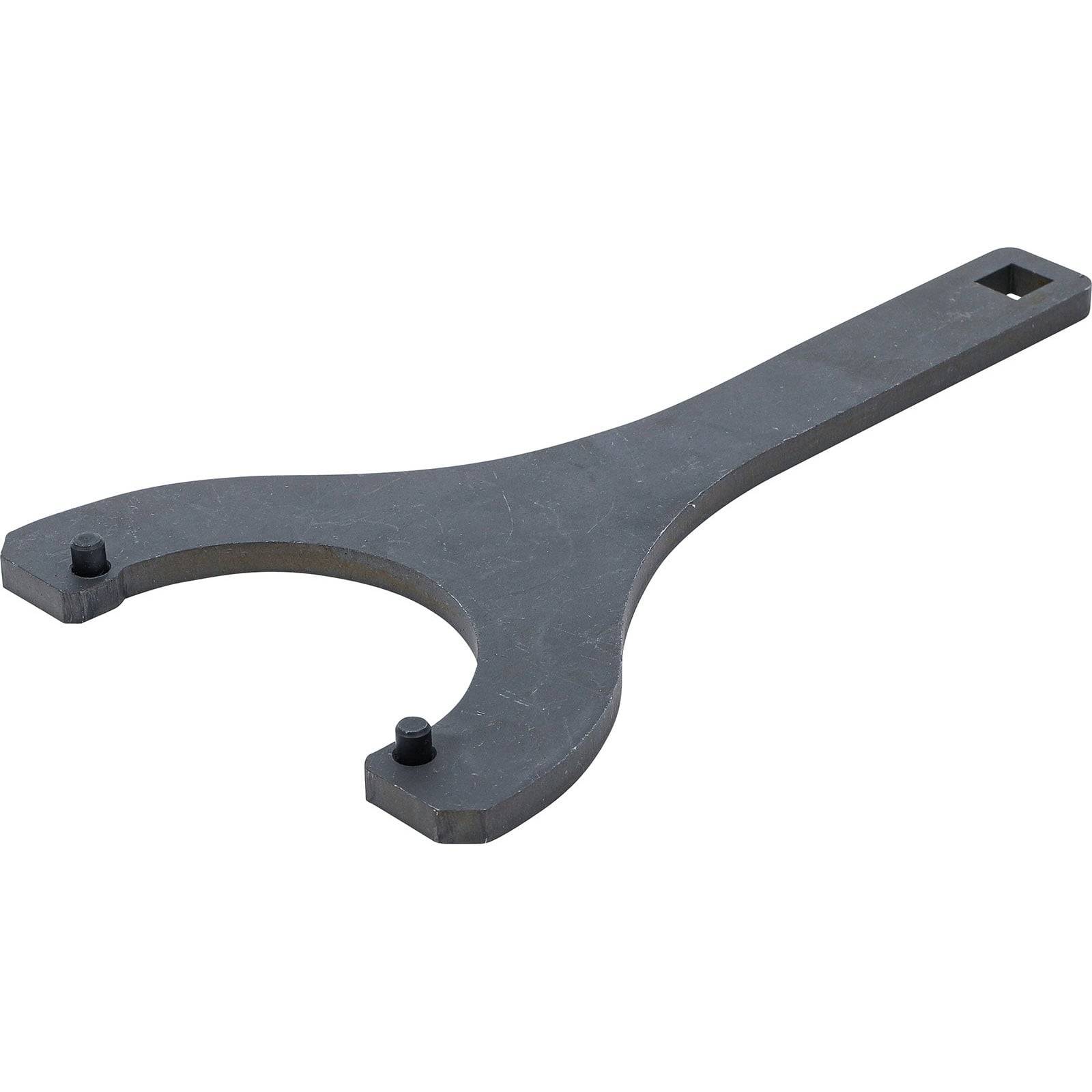 Ein grauer Schraubenschlüssel mit einem flachen Griff und zwei runden Aussparungen, der zum Anziehen oder Lösen großer Muttern oder ähnlicher Befestigungen verwendet wird.