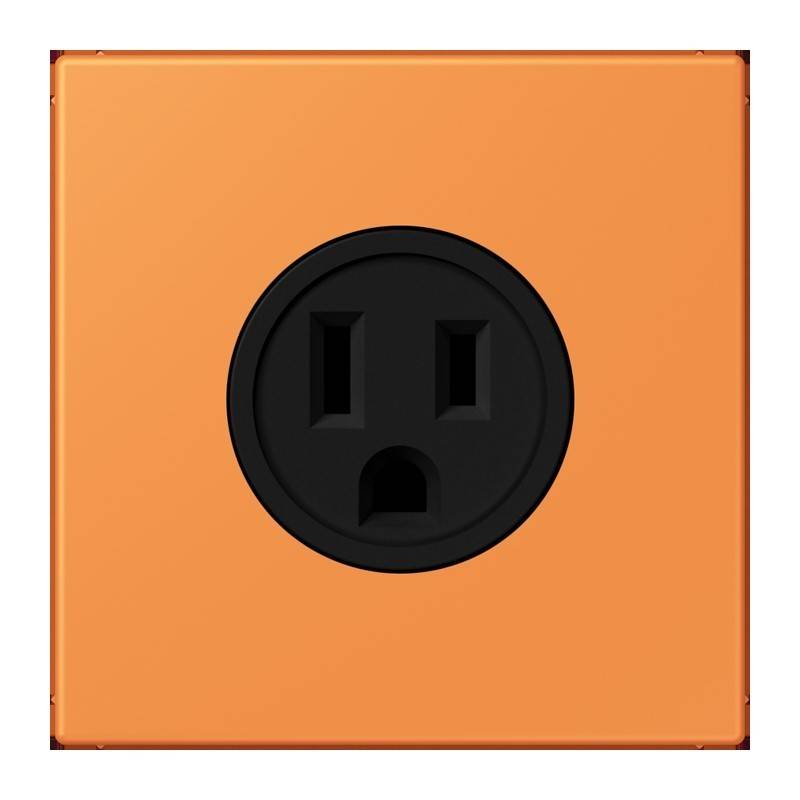Eine orangefarbene Steckdose mit einer schwarzen Abdeckung.