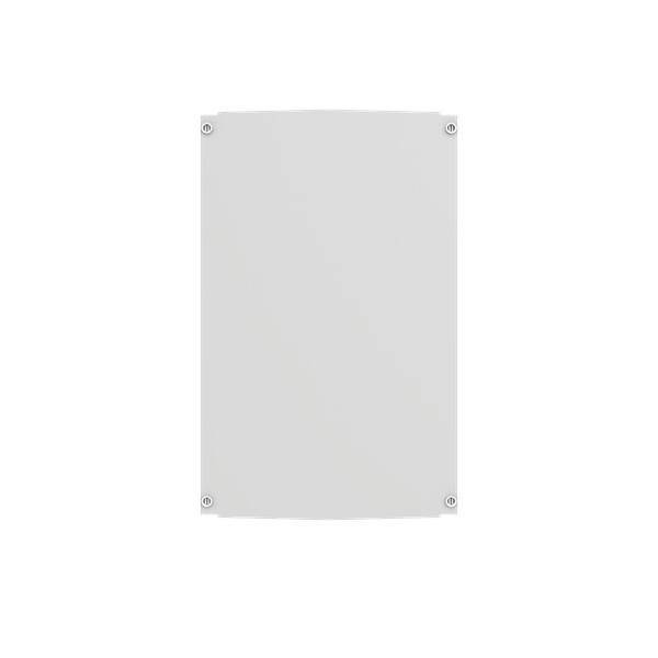 Ein einfaches weißes rechteckiges Objekt mit vier Kerben an den Ecken, isoliert auf weißem Hintergrund.