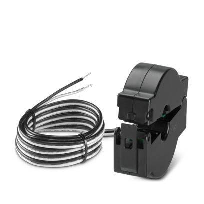 Eine schwarze Spule mit angeschlossenen Drähten, wahrscheinlich ein Stromstärke-Sensor für die Überwachung der Schaltlast und des Energieverbrauchs.