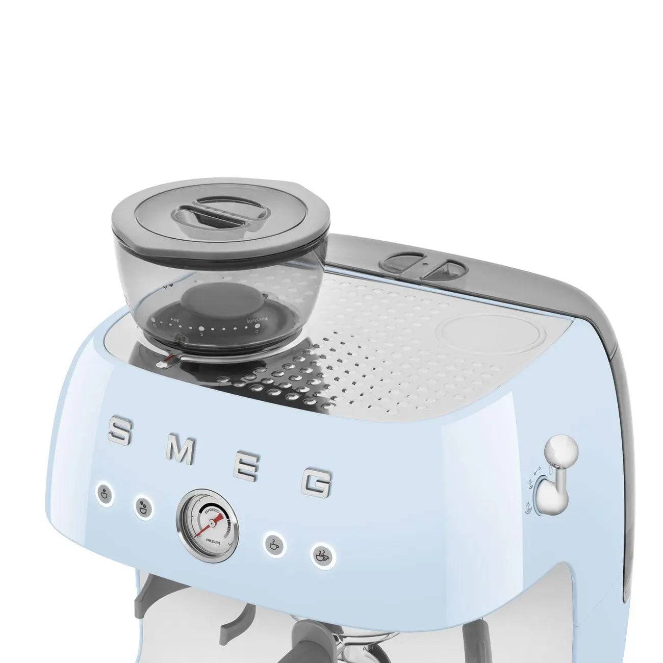 Smeg Espressomaschine EGF03PBEU Pastellblau