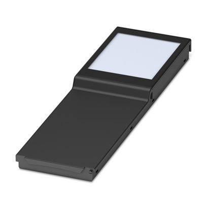 Eine schwarze tragbare Lampe, aufgeklappt, mit einem rechteckigen Lichtpanel am Ende, geeignet zur Beleuchtung beim Lesen oder am Arbeitsplatz.