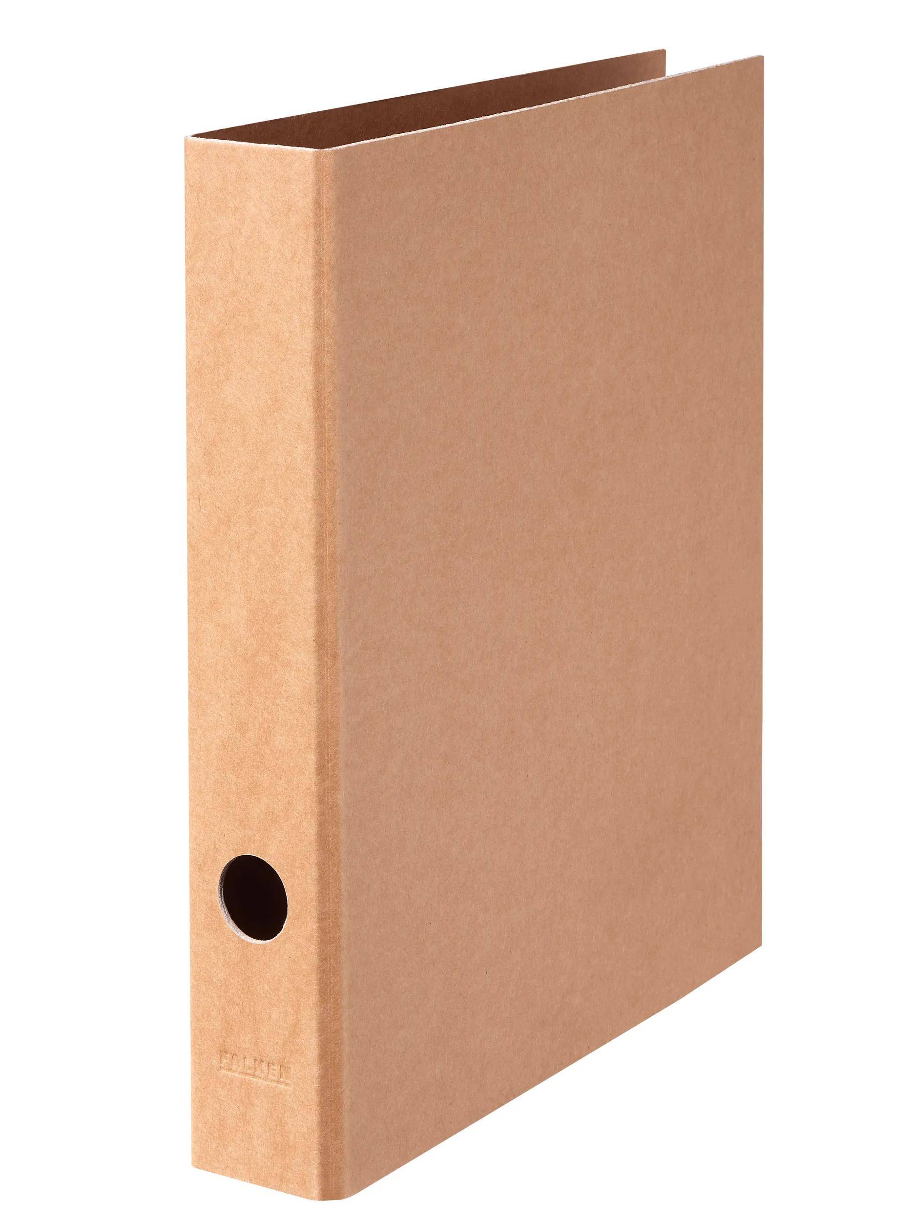 Ein braunes, leeres Pappordner, der aufrecht steht und ein kreisrundes Loch zum leichten Handhaben auf seinem Rücken hat.