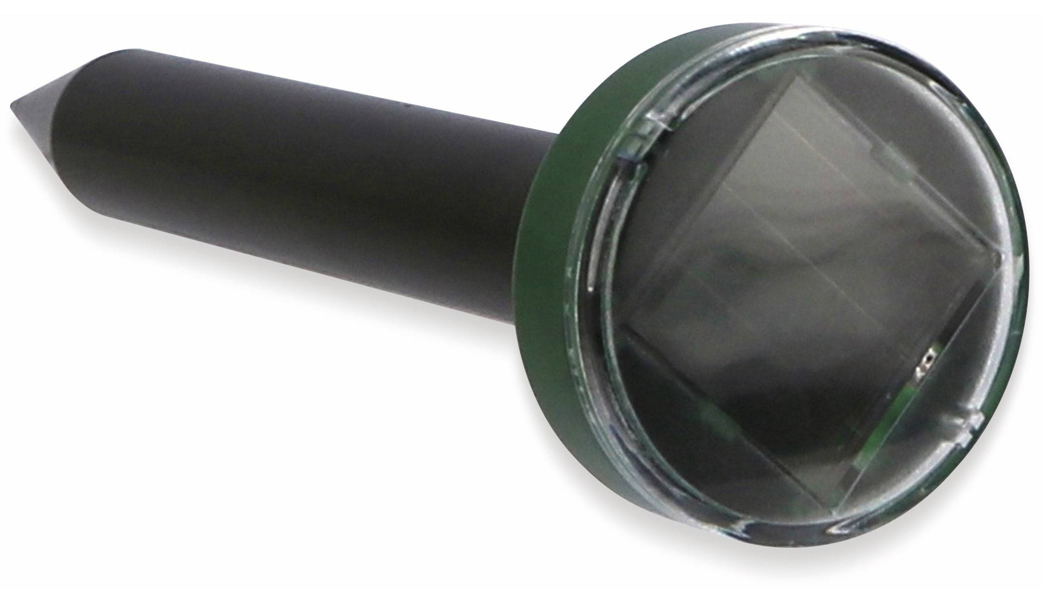 Ein schwarzes Teleskop mit grüner Kante am Okular, von einer Seitenansicht betrachtet, das seine kreisförmige Linse gegen einen weißen Hintergrund zeigt.