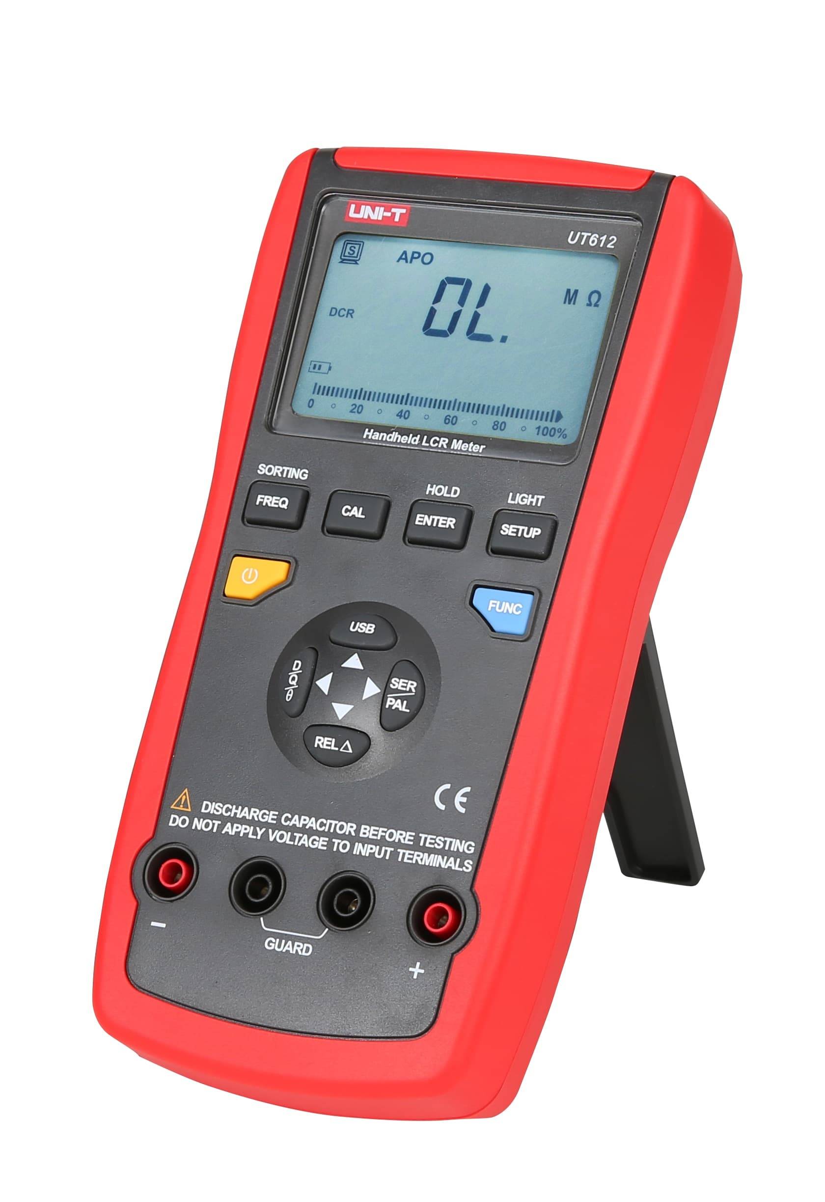 Ein rotes und schwarzes tragbares LCR-Messgerät mit der Anzeige 'OL' auf dem Display, versehen mit verschiedenen Tasten und einem klappbaren Ständer zum Messen elektrischer Bauteile.