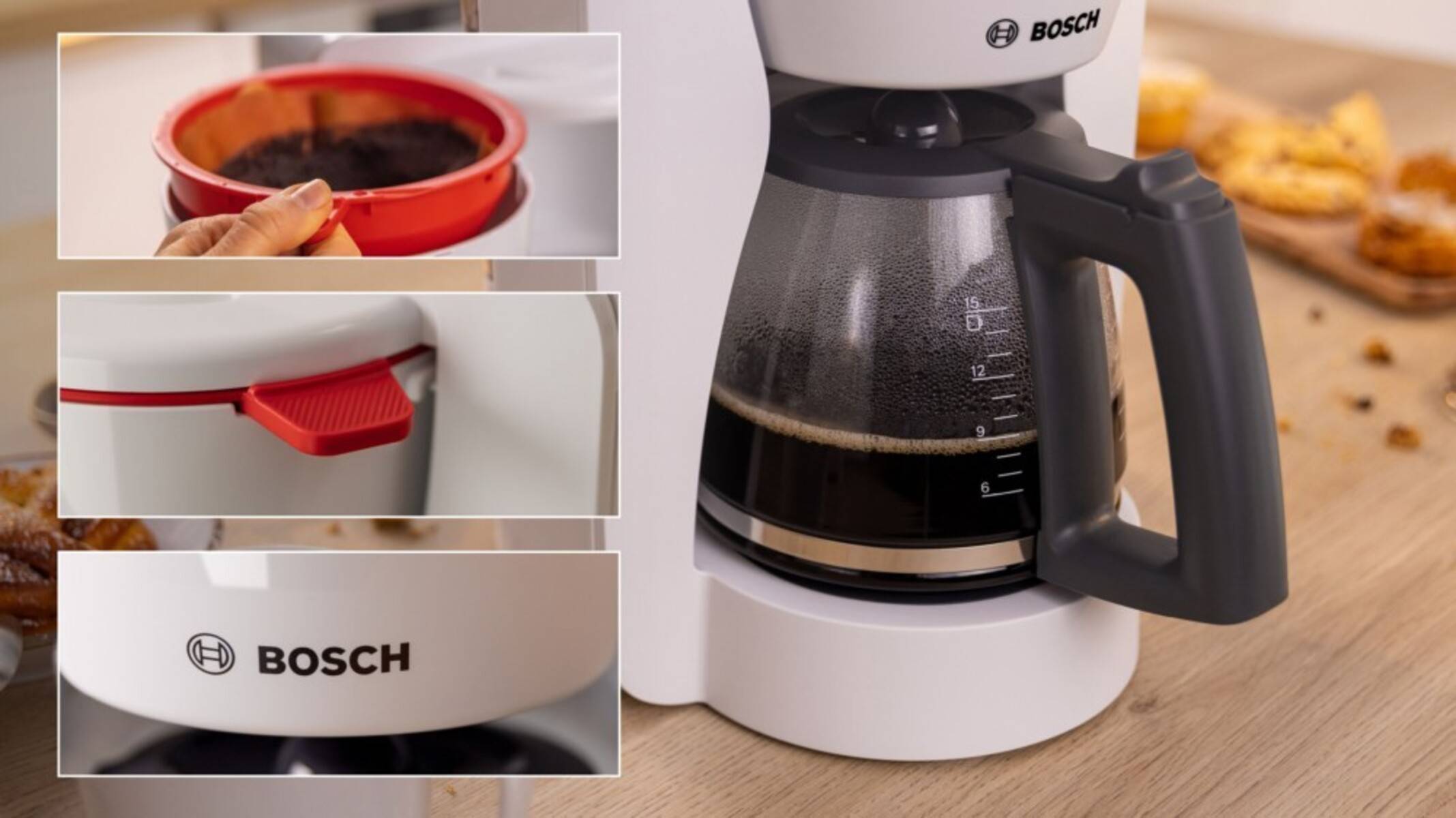Eine Nahaufnahme einer Kaffeemaschine mit einer Kaffeekanne, gefüllt mit gebrühtem Kaffee. Einblendungen zeigen eine Hand, die gemahlenen Kaffee hineingibt und einen roten Hebel justiert.