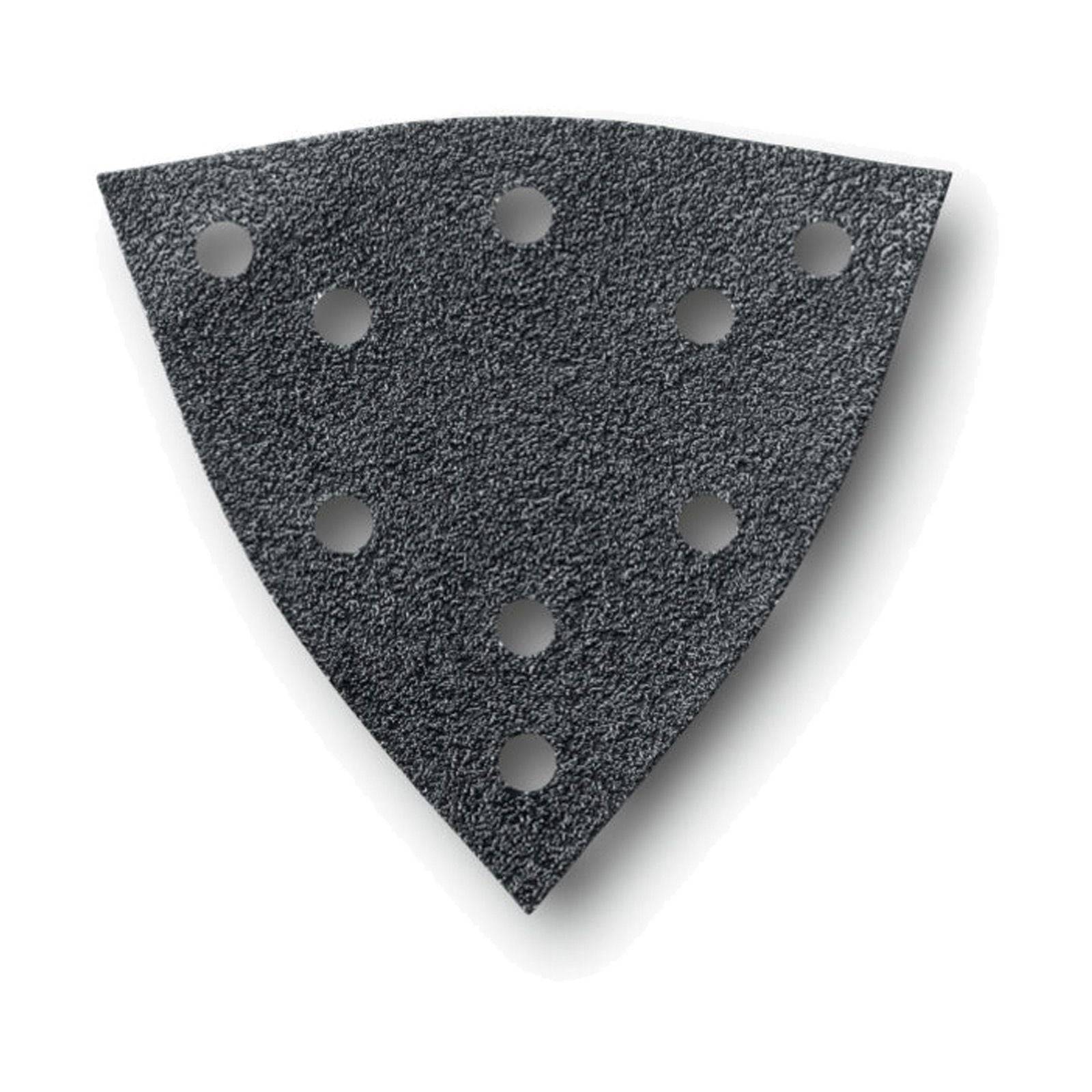 Ein dreieckiges schwarzes Schleifpapier mit neun Löchern, das zum Schleifen von Oberflächen verwendet wird.