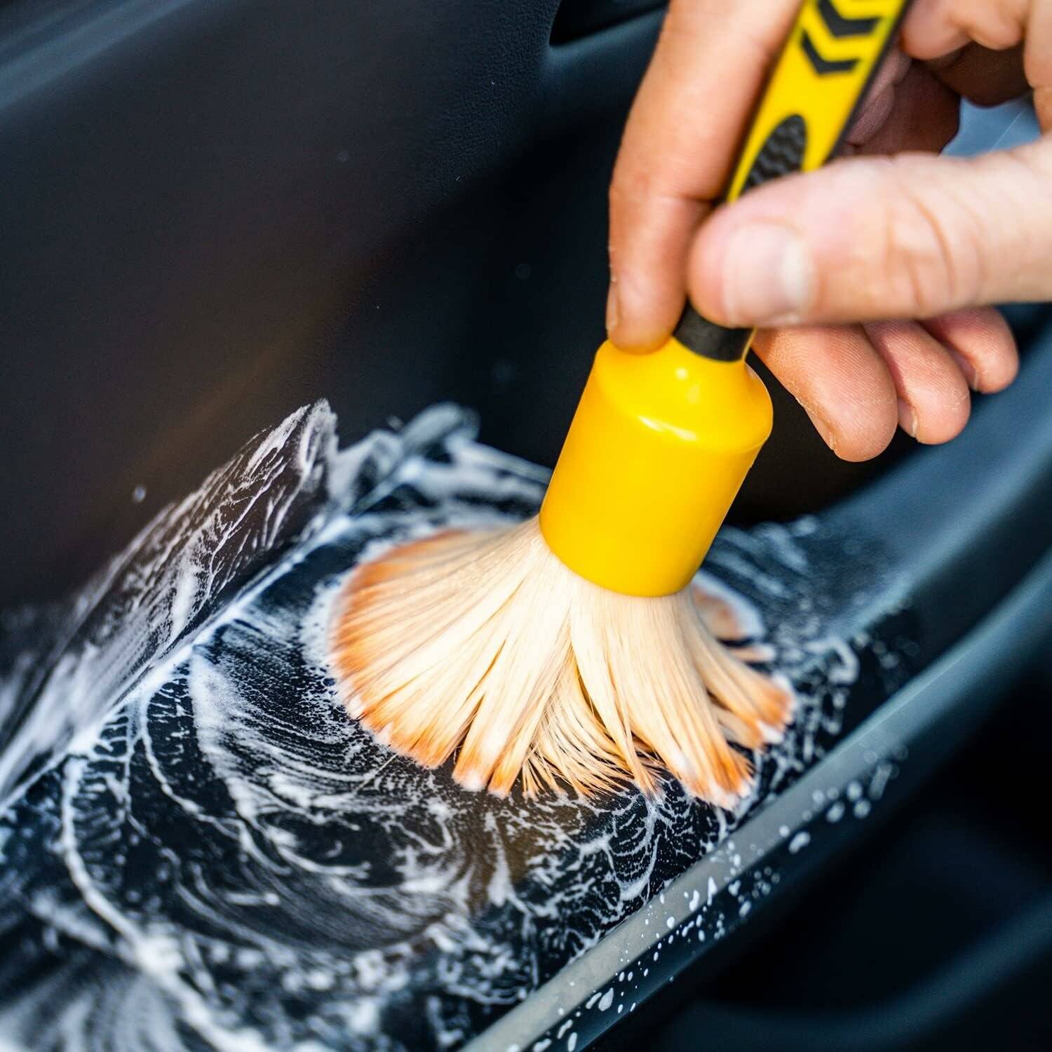 5er Set Auto-Pinsel zur detaillierten Innenraumreinigung - Kratzfreie Auto-Pflege, 23cm, Gelb