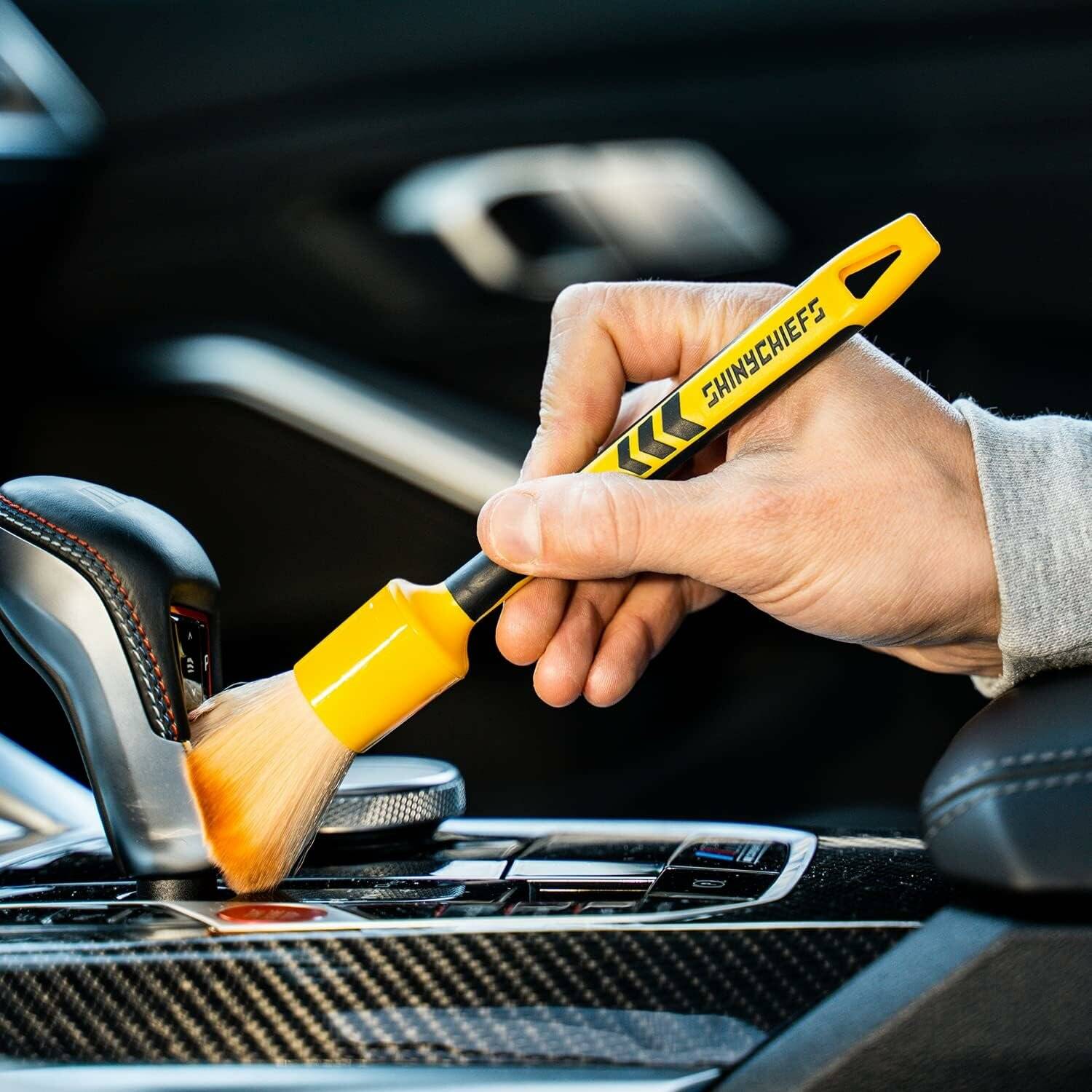 5er Set Auto-Pinsel zur detaillierten Innenraumreinigung - Kratzfreie Auto-Pflege, 23cm, Gelb