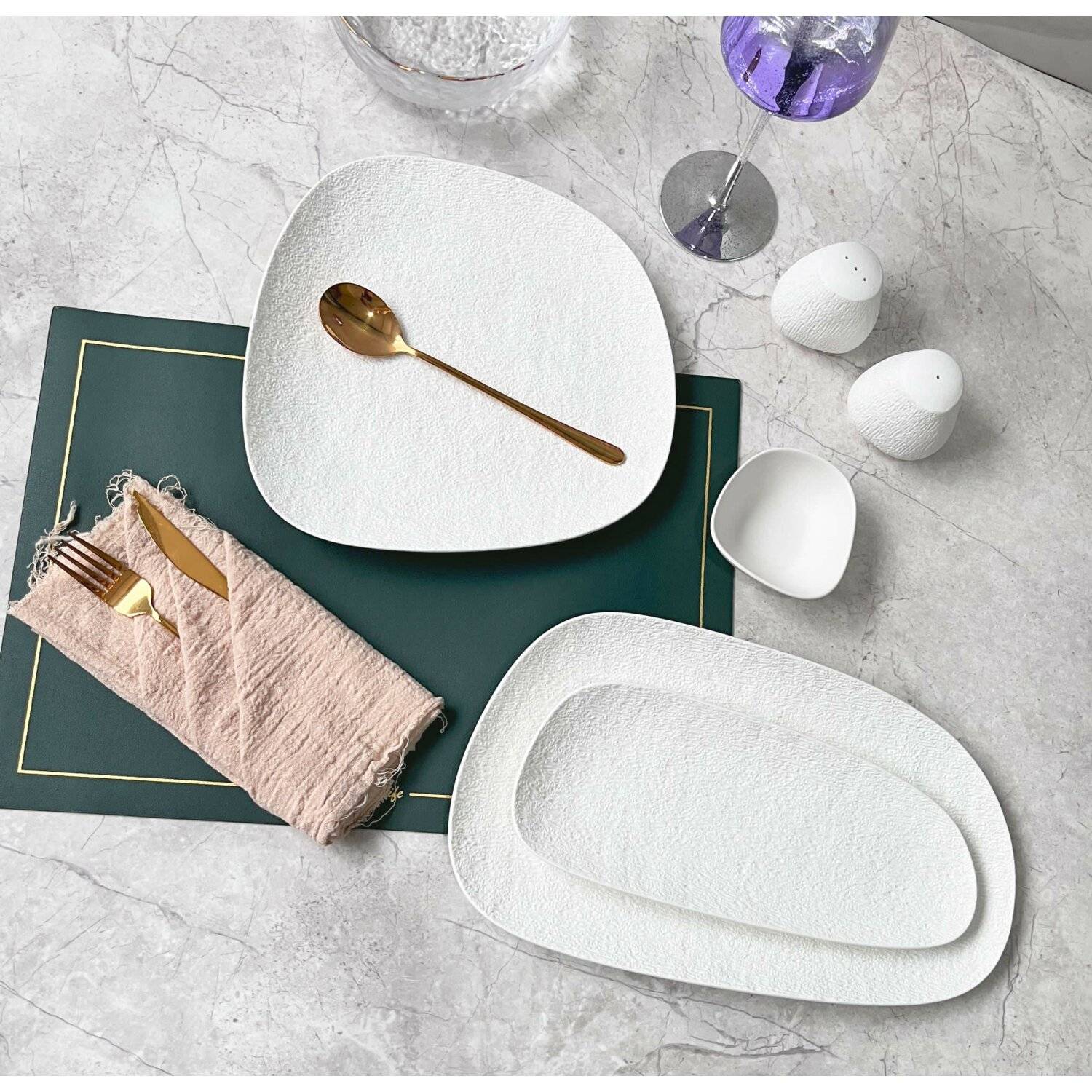 17-Teilig Tafelservice Frühstücksset Porzellan Schale Teller Serviceplatte Weiß