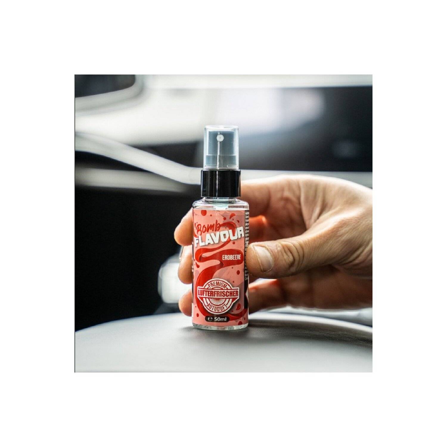 FLAVOUR BOMB Erdbeere- Autoduft mit Erdbeere Geruch - Premium Lufterfrischer für den Auto-Innenraum, 50ml