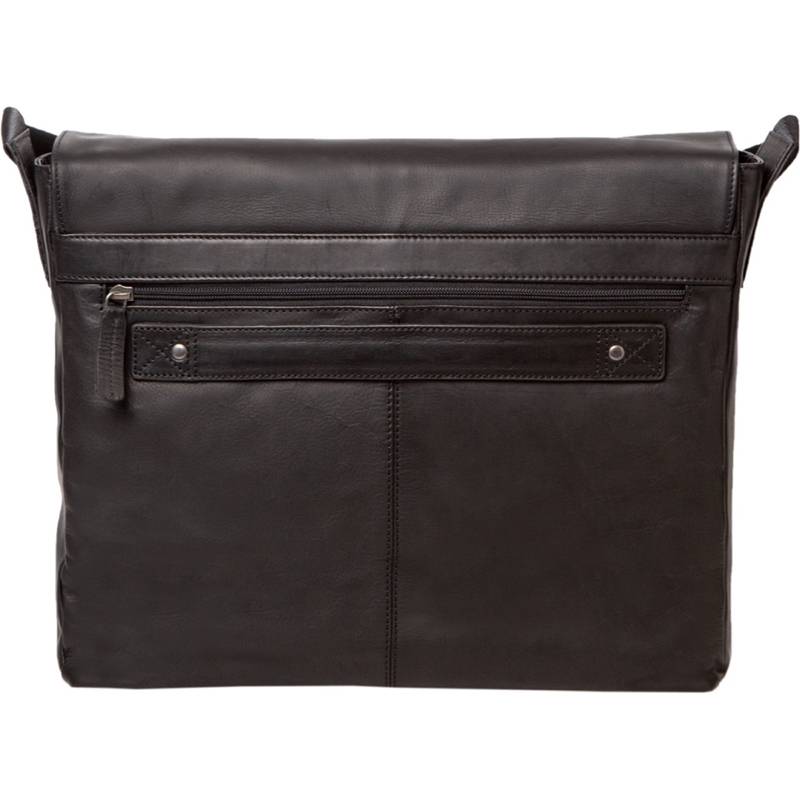 Eine schwarze Ledertasche im Messenger-Stil mit Reißverschlusstasche vorne und einem schlanken, minimalistischen Design.