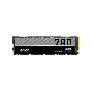 Lexar NM790' M.2 2280 PCIe Gen4x4 NVMe SSD mit schwarzem und silbernem Design, das Speichertechnologie-Branding präsentiert.