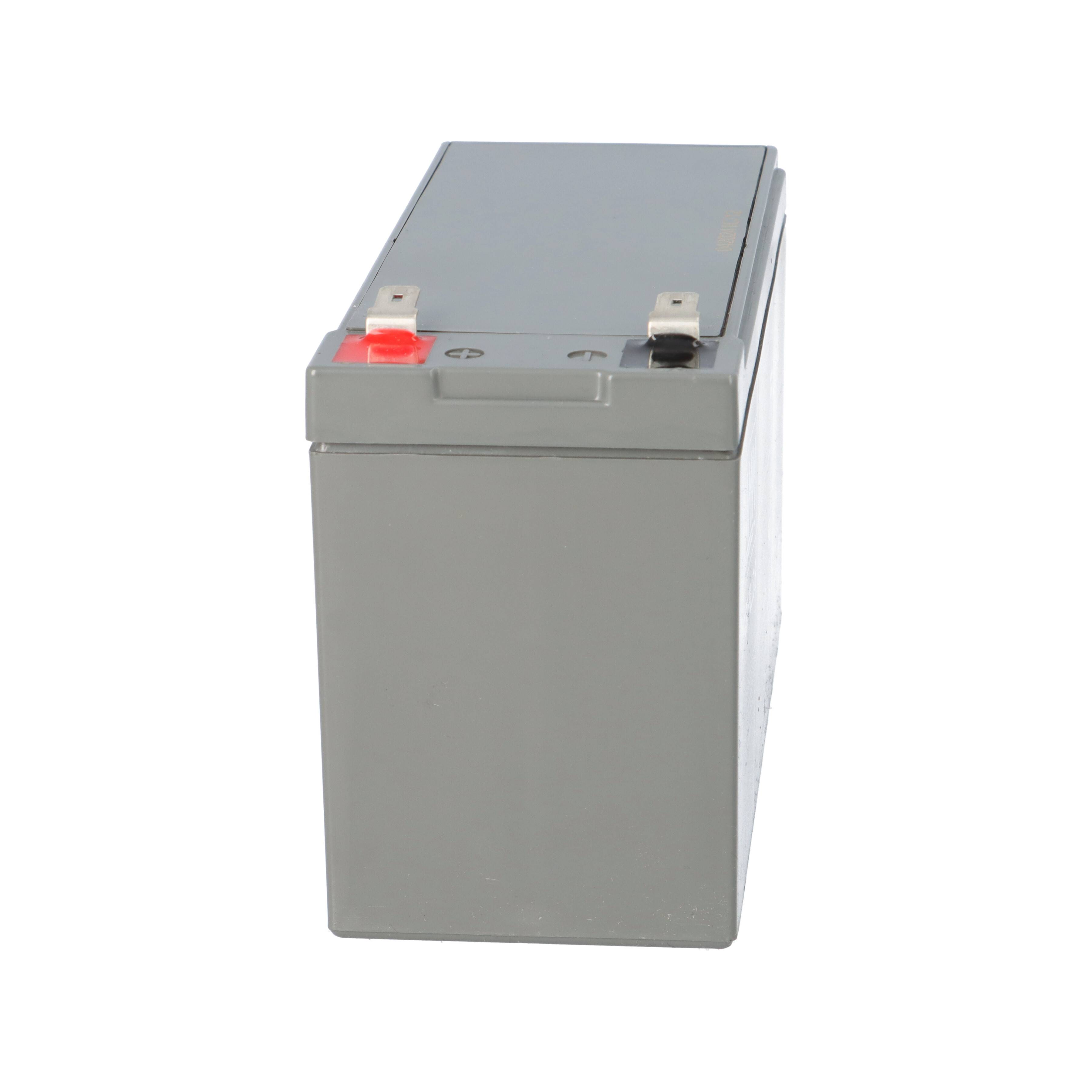 Eine graue rechteckige Batterie mit roten und schwarzen Anschlüssen, geeignet für Geräte, die eine zuverlässige Stromversorgung erfordern, wie z. B. Backup-Systeme.