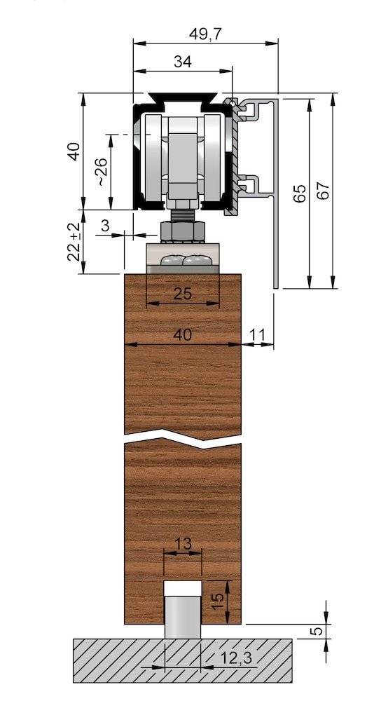 Ein Querschnittsdiagramm einer Holzkonstruktion mit Abmessungen in Millimetern für verschiedene Teile, das Bolzen, Muttern und Messwerte zeigt.