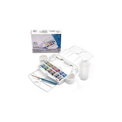 Offene Aquarellfarbenpalette mit Koffer, Palette, Pinsel, Behältern und Originalverpackung auf weißem Hintergrund.