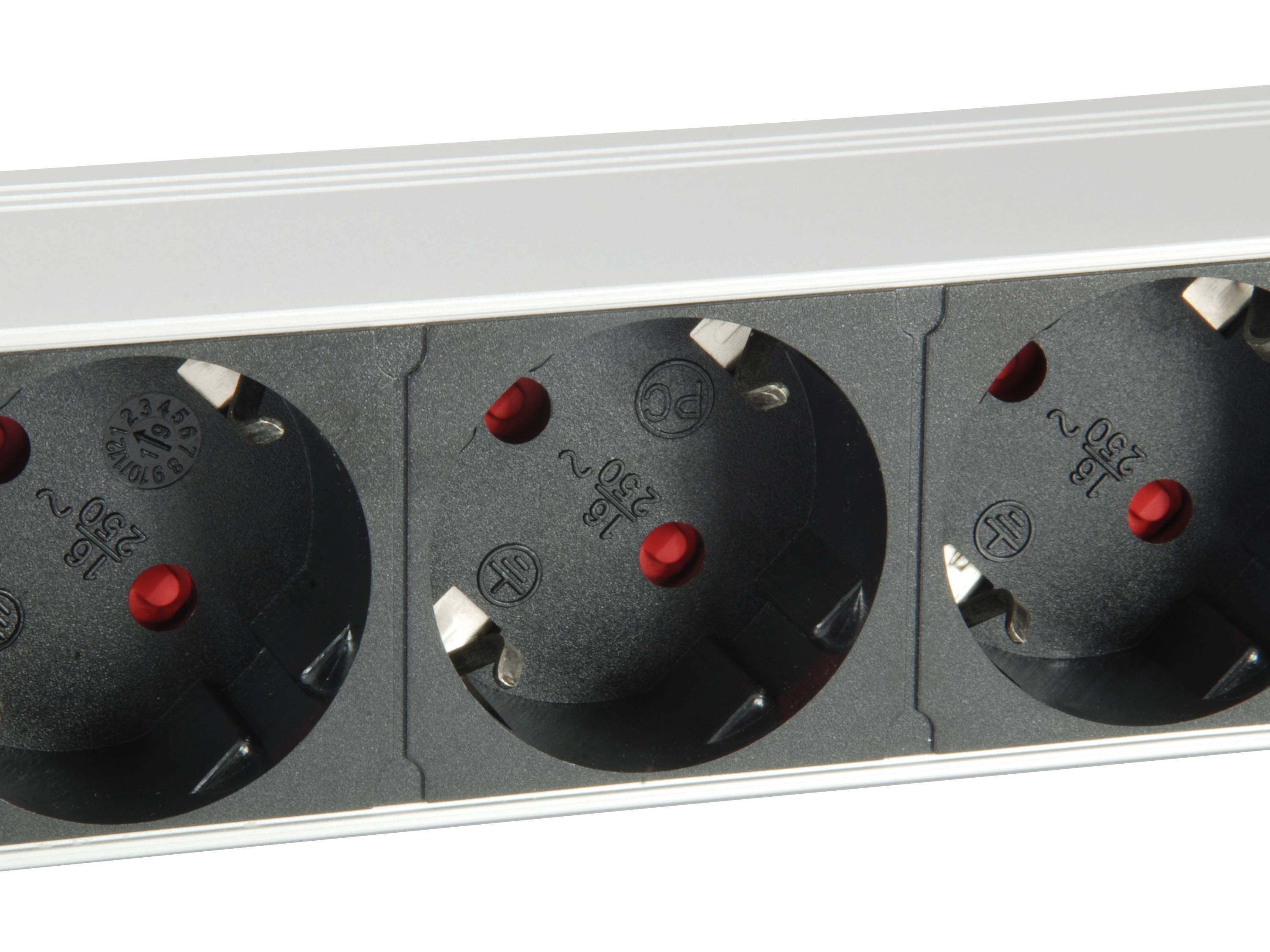 equip Pro - Stromverteilungseinheit (Rack - einbaufähig)