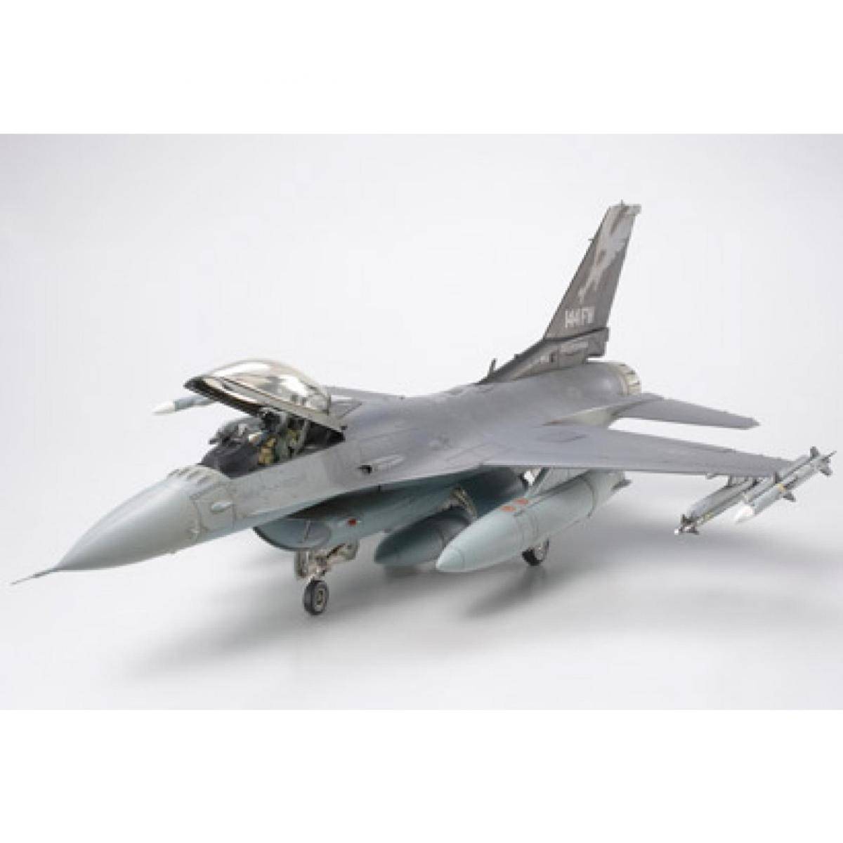 300061101 - Modellbausatz,1:48 Lockheed Martin F-16C Block 25/32