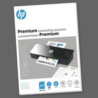 HP Premium-Laminierfolien-Paket mit Laminiergerät und Musterlaminierten Dokumenten auf der Vorderseite gezeigt.
