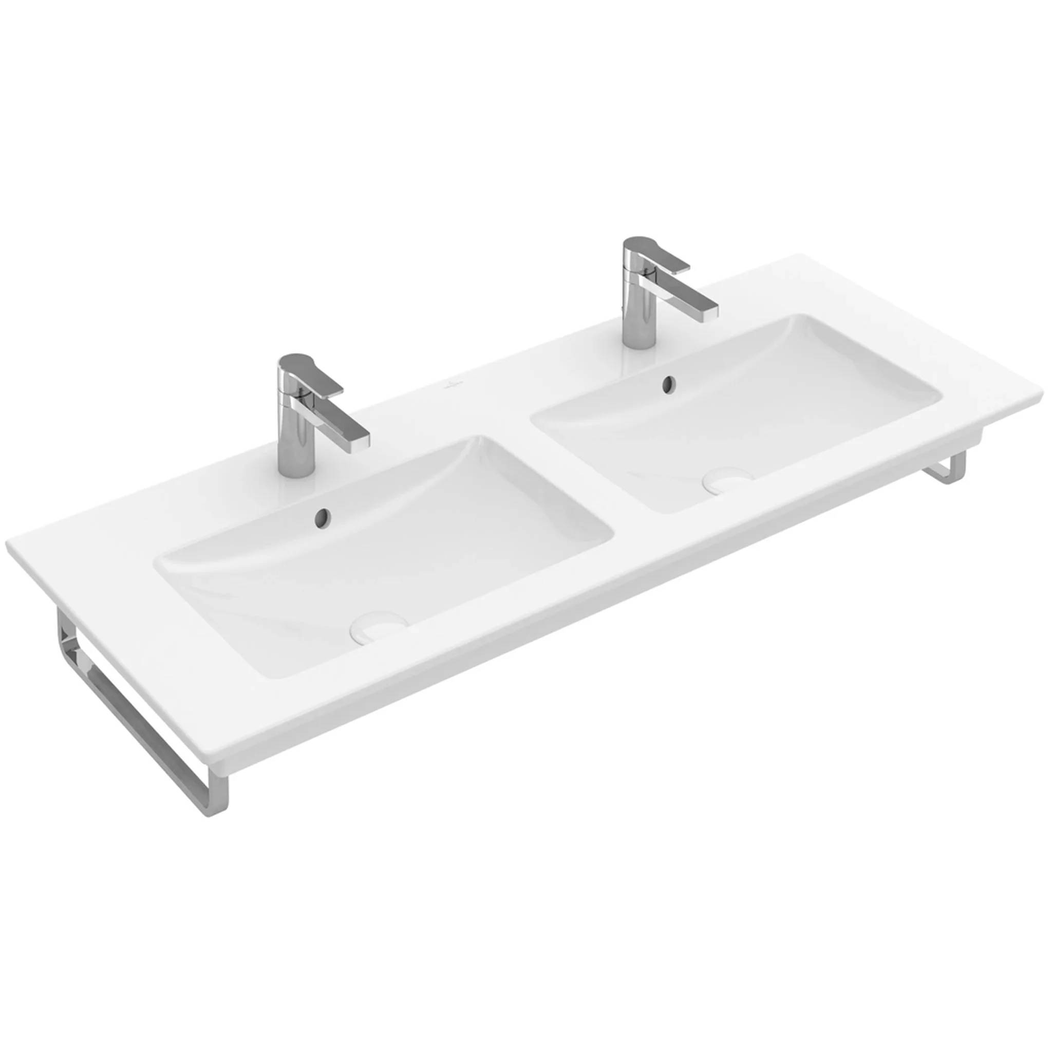 Doppelwaschbecken mit zwei rechteckigen Becken und Chromarmaturen auf einer weißen Arbeitsplatte.