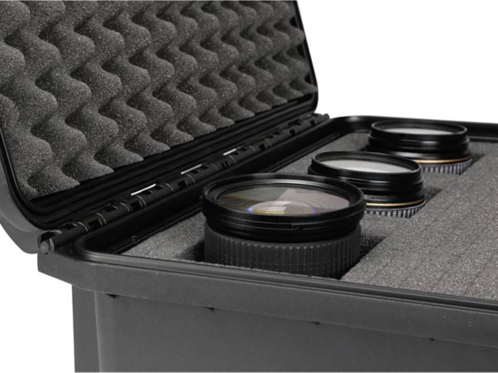 Perel Hartschalen-Koffer, wasserdicht (IP67), Noppenschaumstoff, Rasterschaumstoff, 4 Schlösser, Polypropylen, Schwarz, 594 x 473 x 270 mm