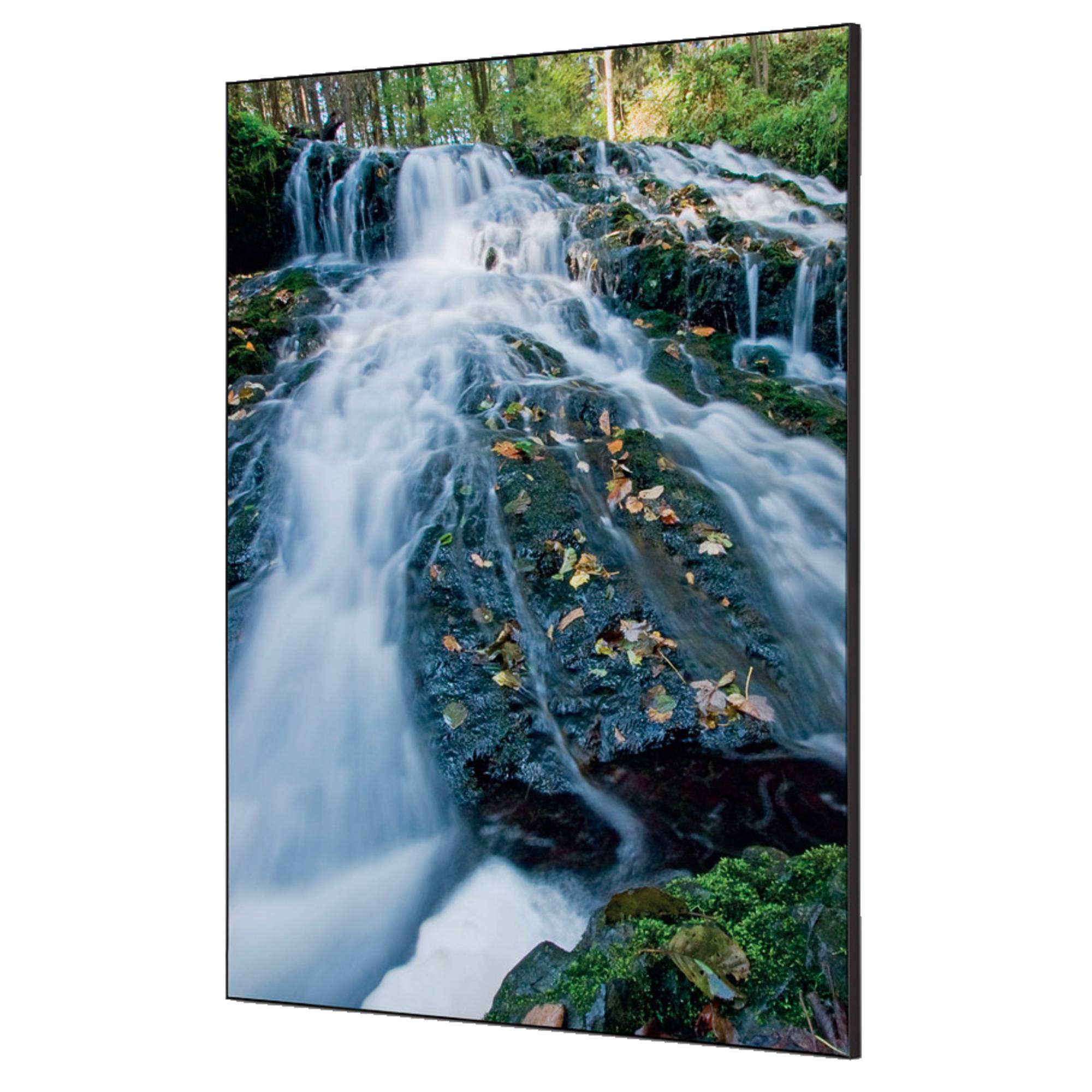 Showdown Spannstoff Wanddekoration - Set DIN A1 - Wasserfallwald - Schwarzer Rahmen
