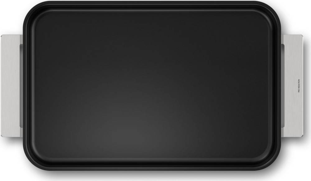 Leere schwarze Tafel mit subtiler Textur und einem dünnen Rahmen.