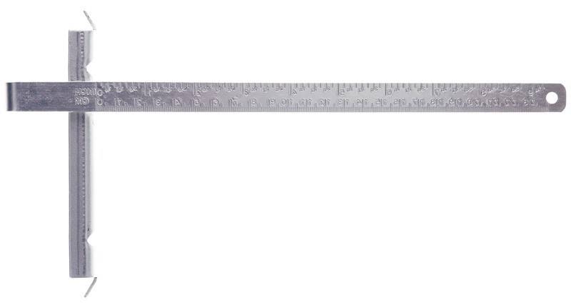 Ein Metallmaßstab mit Zoll- und Zentimetermarkierungen zum Messen von Gegenständen.