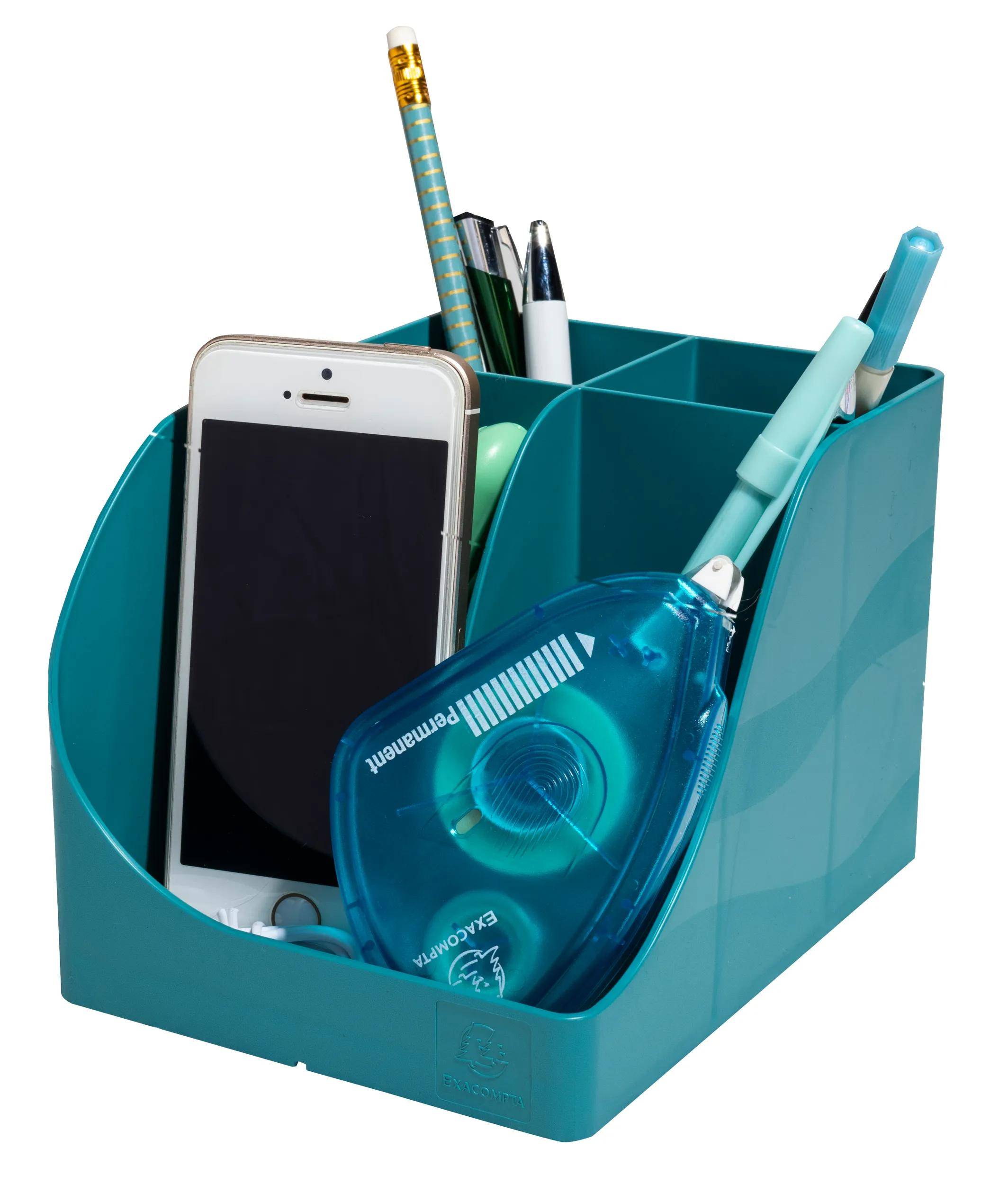 Ein Teal-Schreibtischorganizer hält ein Smartphone, Stifte, einen Drehbleistift und Korrekturband und bietet eine ordentliche Arbeitsplatzbeschaffung.