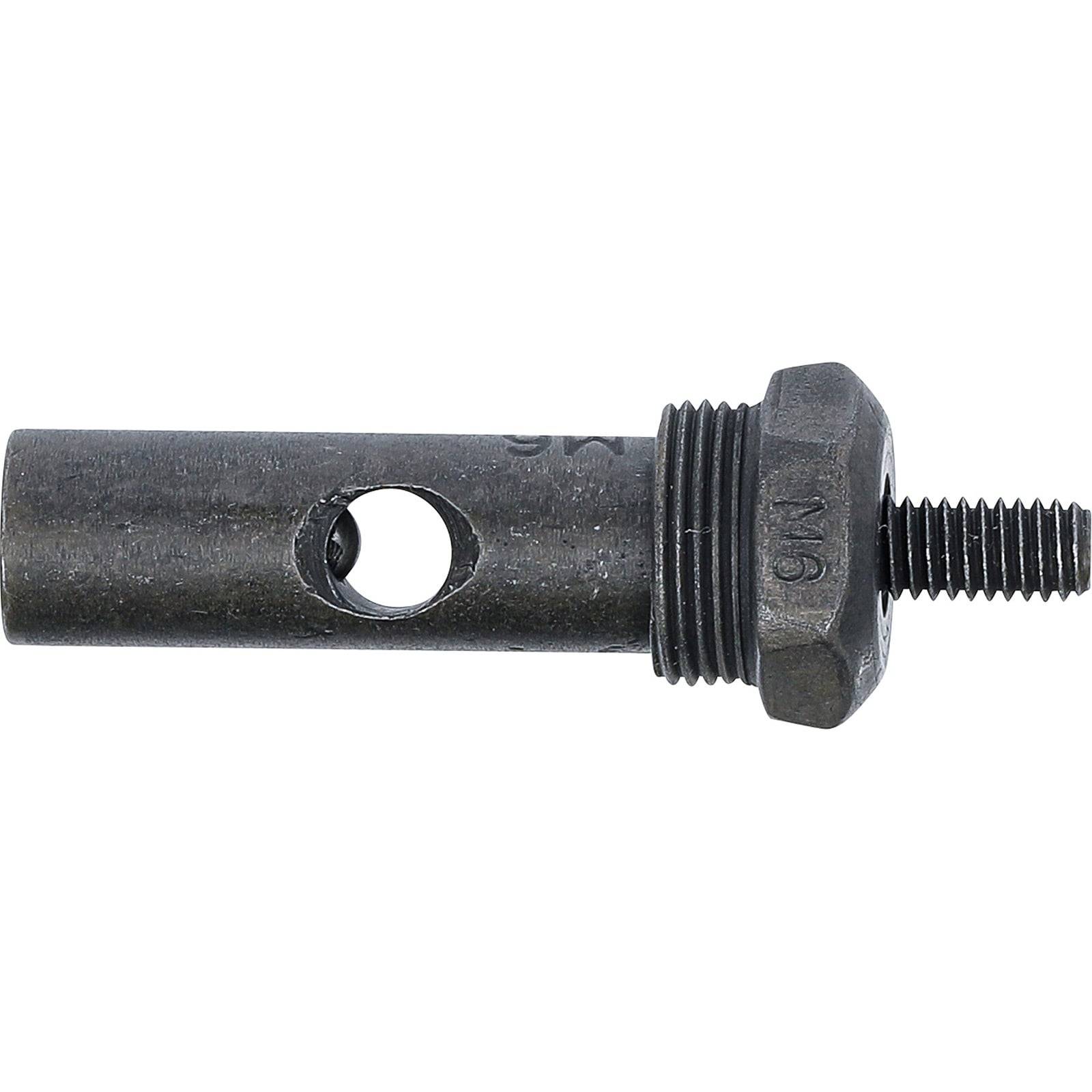 Metallbolzen mit gewindeter Spitze, zylindrischem Körper und Loch an der Seite.