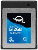 OWC Atlas Pro 512GB CFexpress-Speicherkarte in einem schwarz-silbernen Kartenetui.