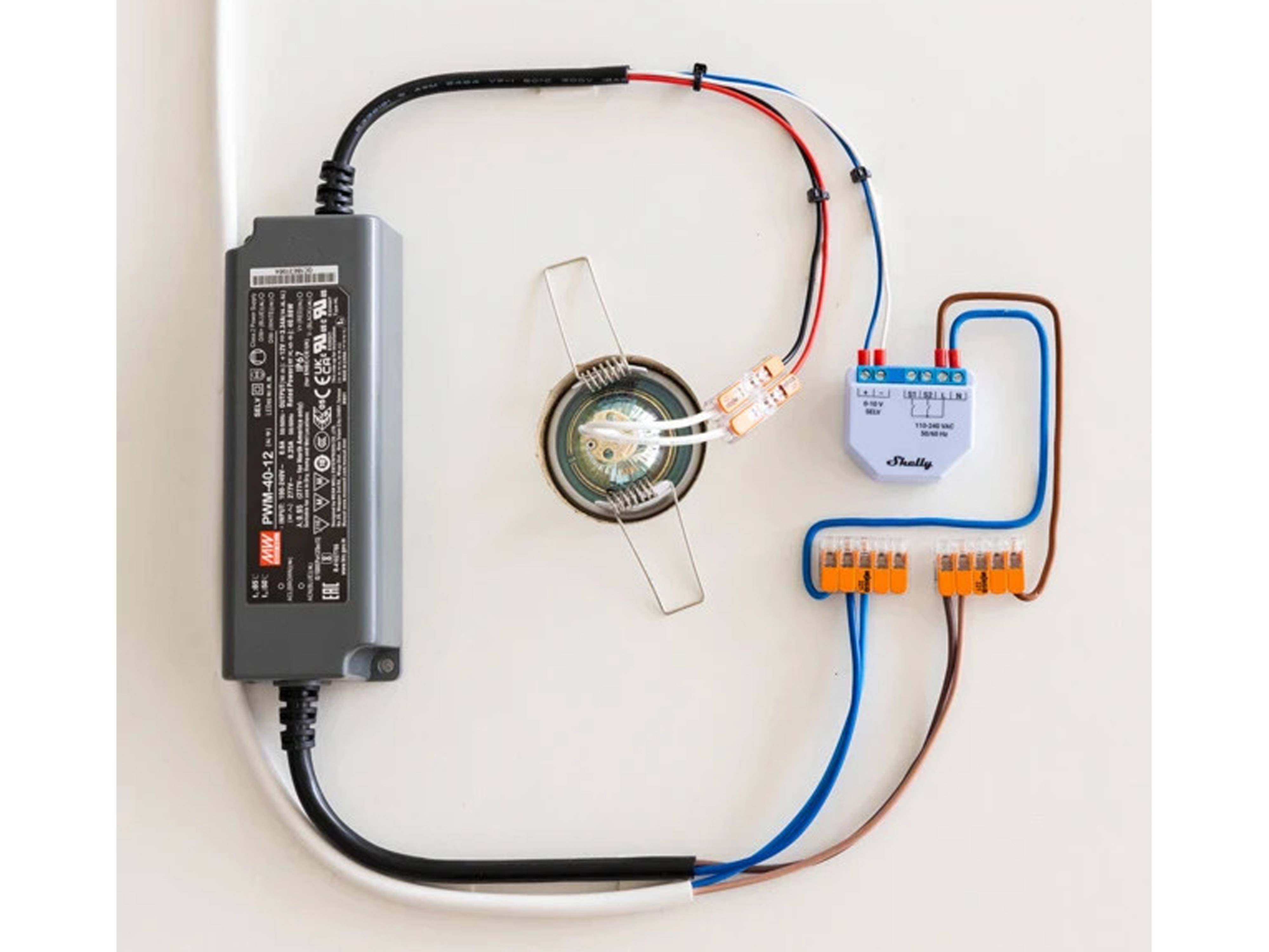 Shelly Plus 0-10V Lichtdimmer, WiFi/Bluetooth