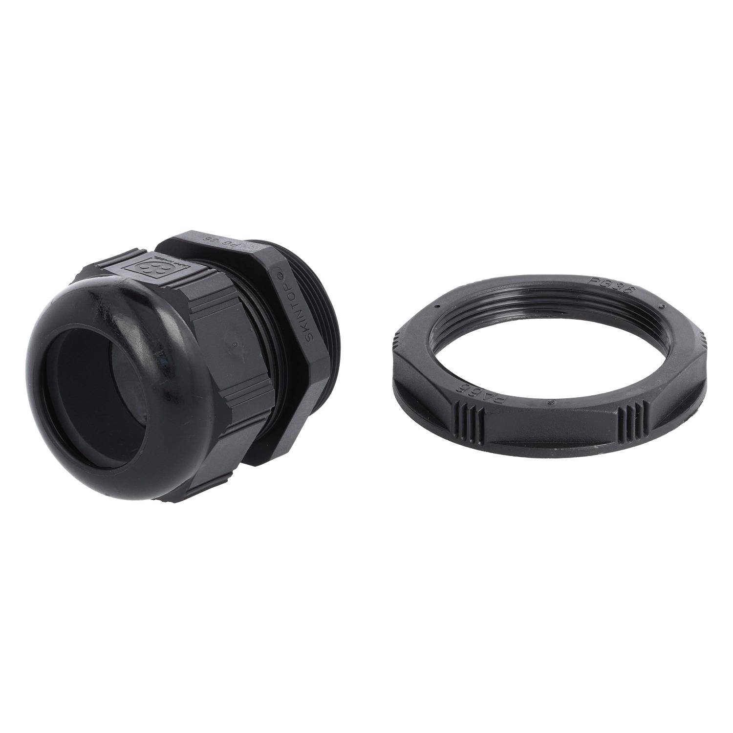 Eine schwarze Kunststoff-Kabelverschraubung mit einer Sicherungsmutter, entwickelt zum Befestigen von Kabeln durch eine Platte oder ein Gehäuse, vor einem weißen Hintergrund.