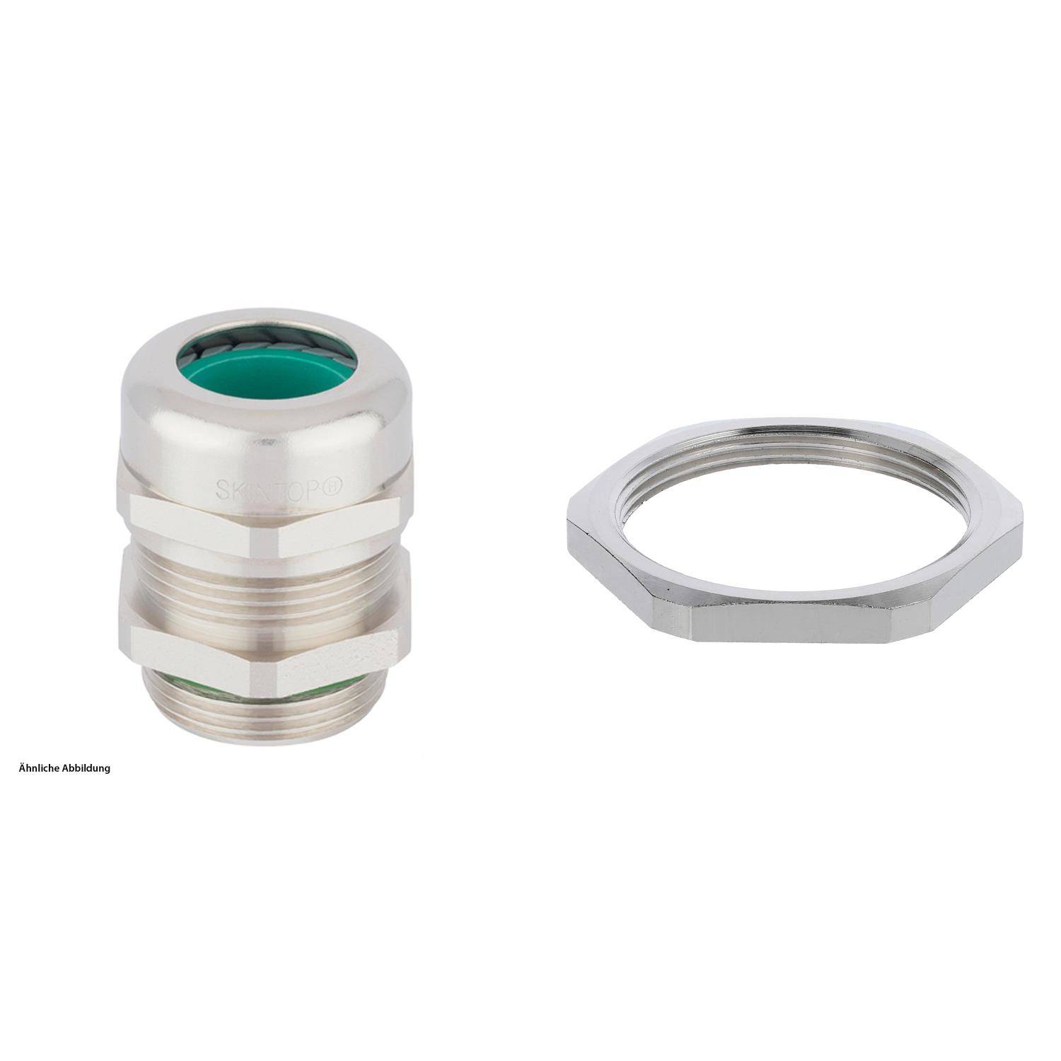Metall-Kabelverschraubung mit Sechskant-Gegenmutter, ausgestattet mit einem grünen Dichtungselement, verwendet zum Sichern und Abdichten von Kabeln in elektrischen Gehäusen.