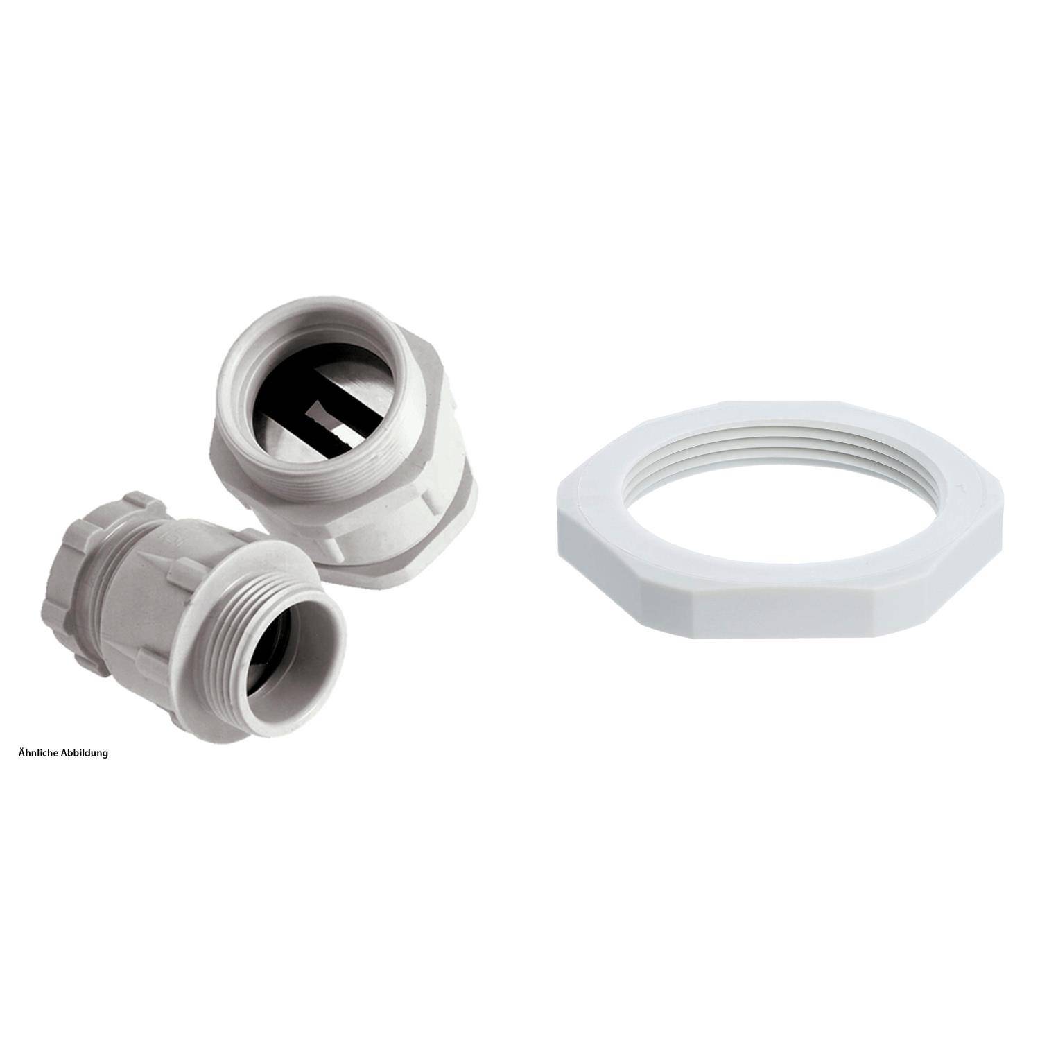Doppelte weiße Kunststoff-Rohrverschraubungen mit Gewindemuttern, eine montiert und eine demontiert, geeignet für Sanitär- oder Rohrleitungssysteme.