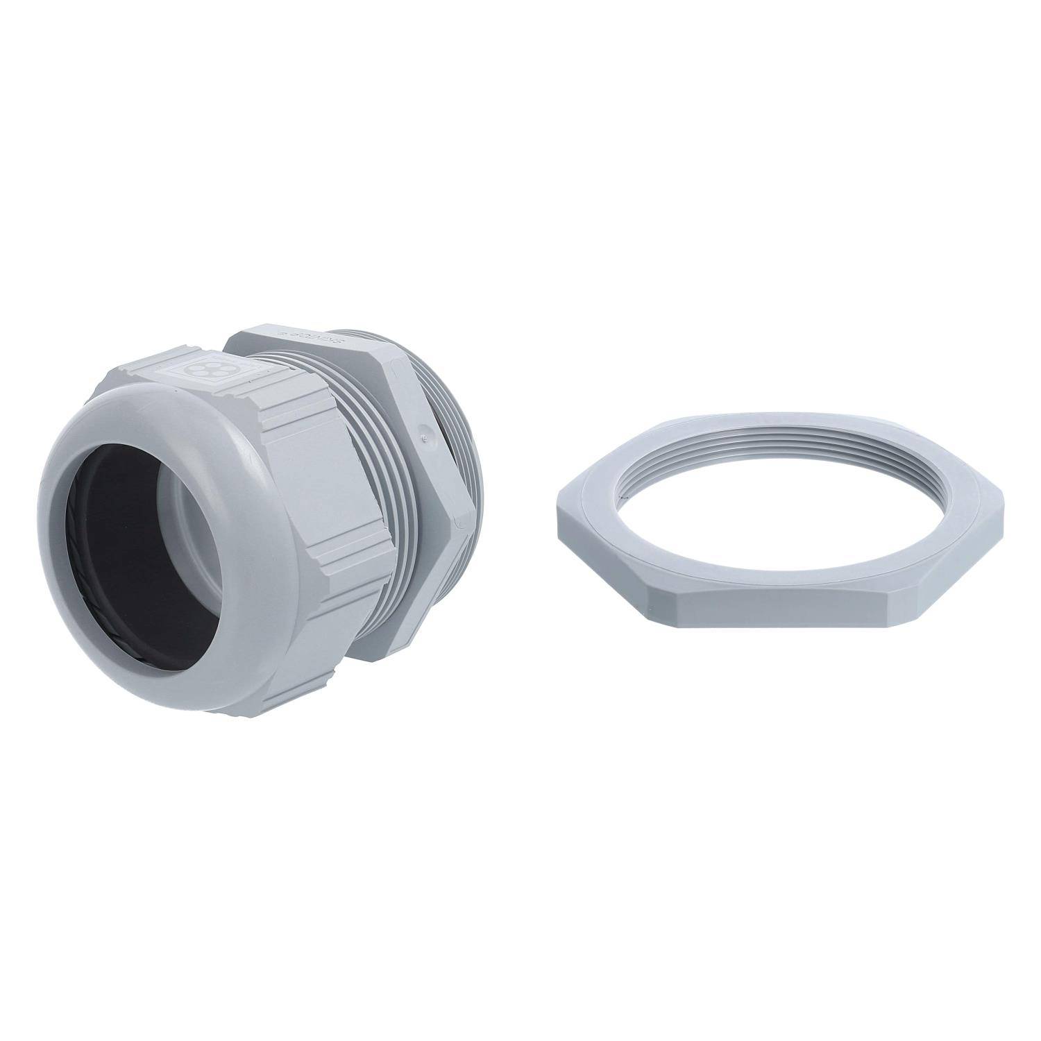 Eine graue Kabelverschraubung mit einem Gewindeklemmmechanismus und einer separaten Sicherungsmutter, die zum Befestigen und Abdichten von Kabeln in elektrischen Gehäusen verwendet wird.