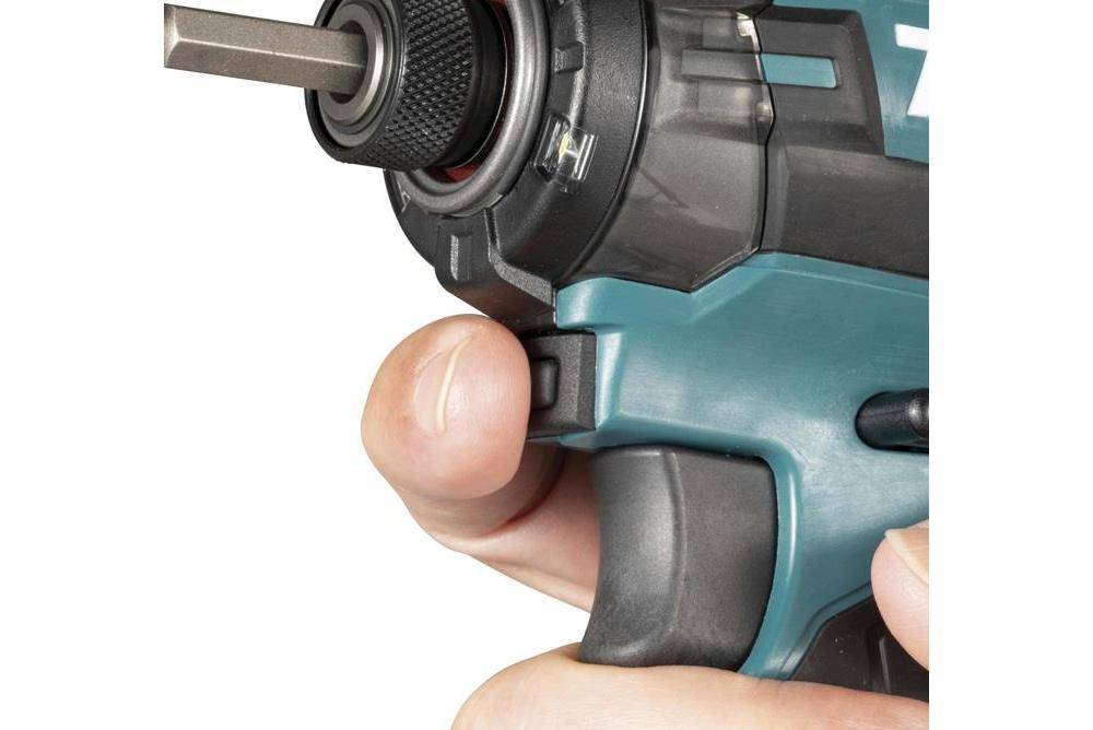 makita Akku-Schlagschrauber TD002GD202 Sp.40V Drehz.3700 1/min