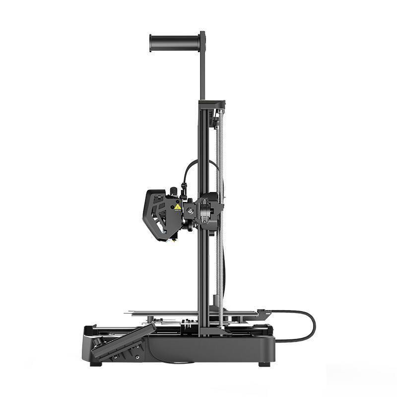 Ein 3D-Drucker mit einem vertikalen Rahmen und einem Düsenarm, konzipiert für den Heimgebrauch oder den Einsatz in Bildungseinrichtungen, von der Seitenansicht dargestellt.