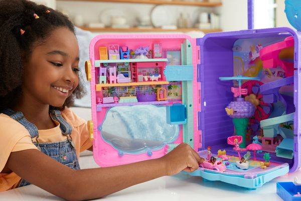 Polly Pocket - Polly Pocket Urlaub im Rollkoffer