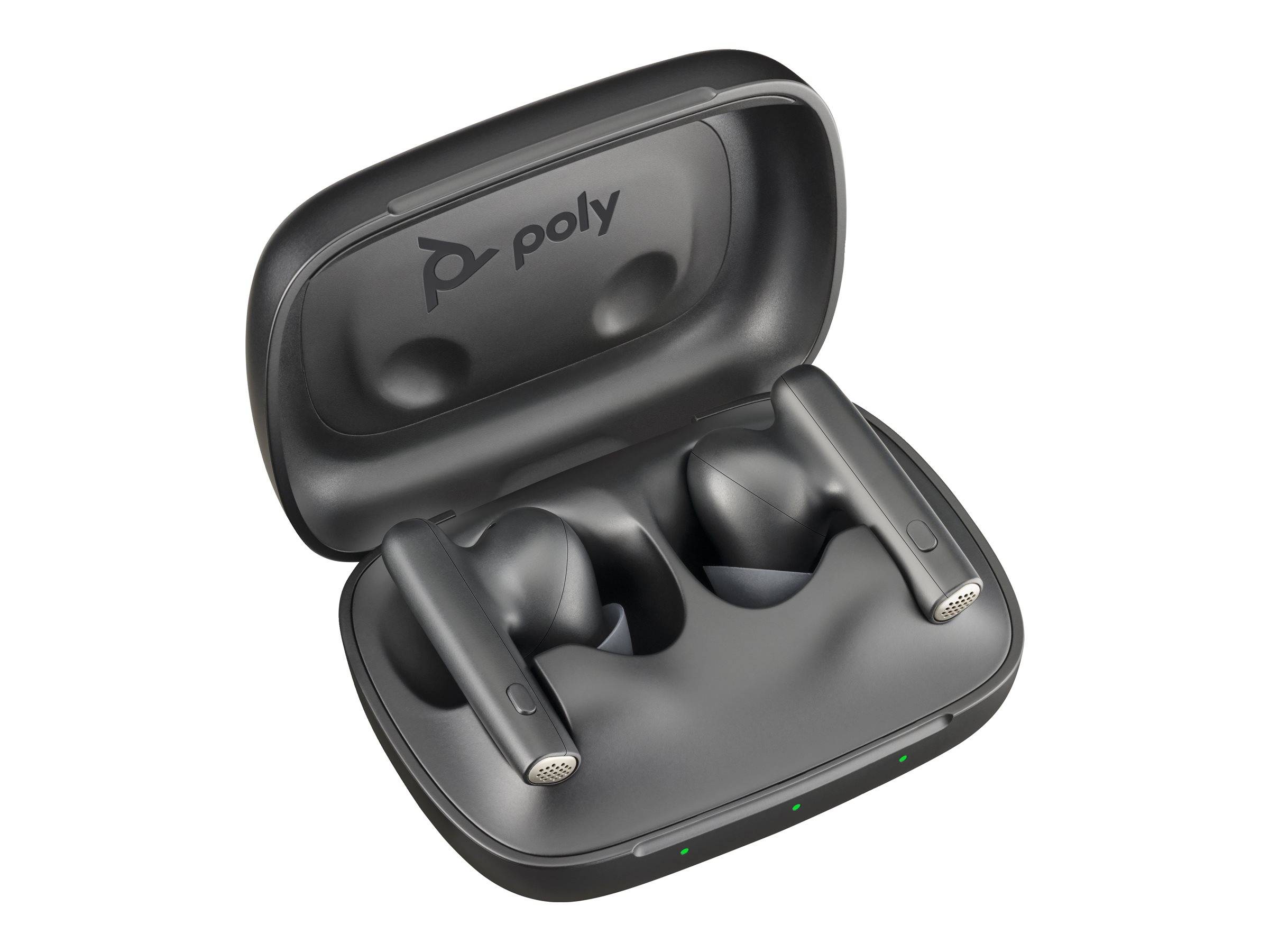 Offene Ladeschale mit zwei schwarzen Poly True-Wireless-Ohrhörern im Inneren, auf weißem Hintergrund dargestellt.