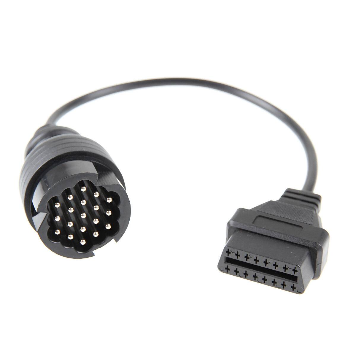 Ein schwarzes Kabel mit einem kreisförmigen Mehrfach-Steckverbinder an einem Ende und einem rechteckigen Steckverbinder am anderen Ende, das für die Fahrzeugdiagnose verwendet wird.